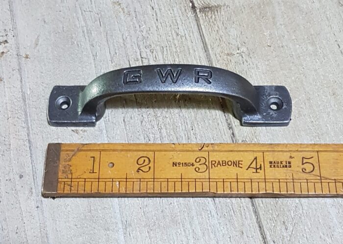 Handgreep ijzer GWR 12 CM